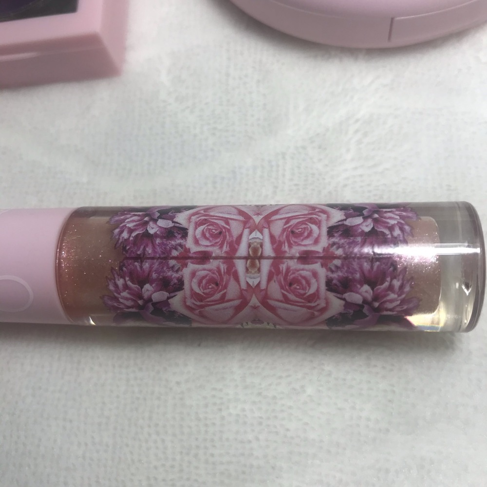 New Patrick Starr x MAC Me So Chic 1 left! - Picture 4 of 5